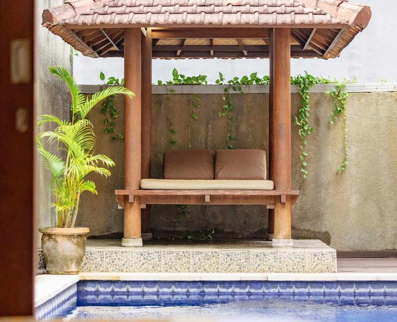 The Light Exclusive Villas And Spa - Chse Certified Seminyak